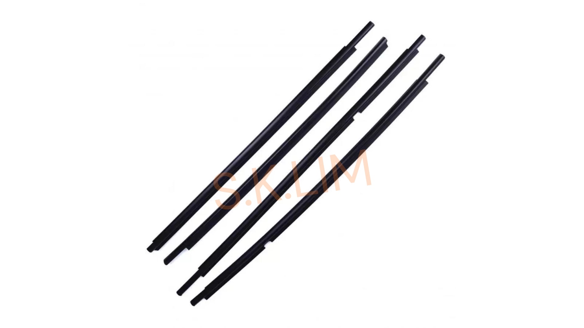 Toyota Innova 2004-2016 TGN40 Door Glass Moulding Rear Right / Belakang Kanan - Aftermarket *Outer*