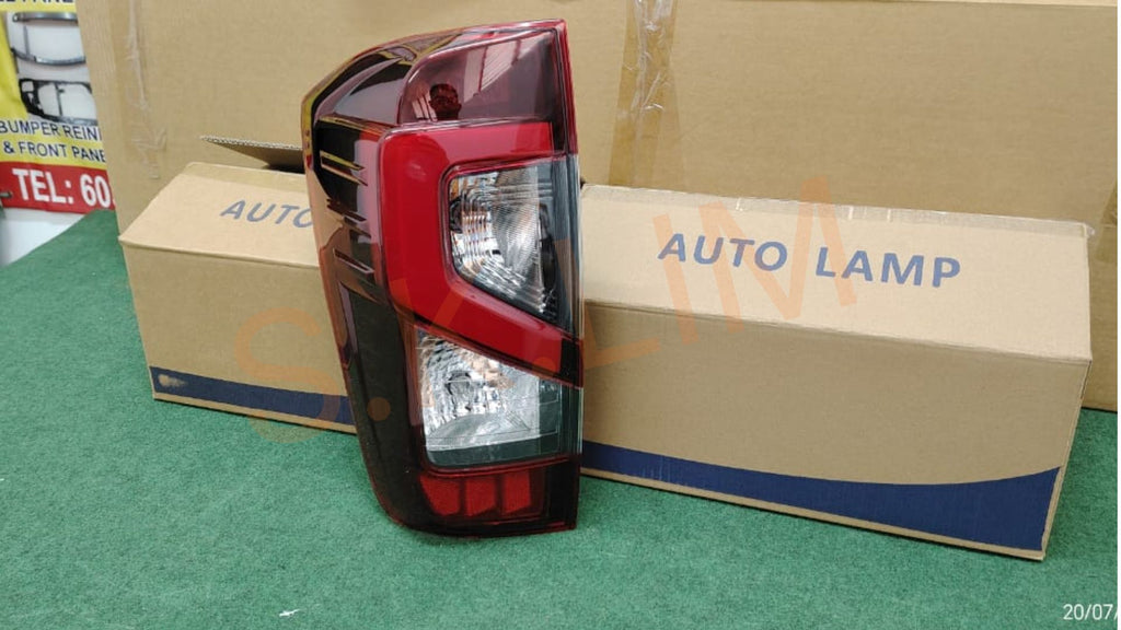 Nissan Navara Pro 4X 2021' D23T NM Tail Lamp / Lampu Belakang - Aftermarket