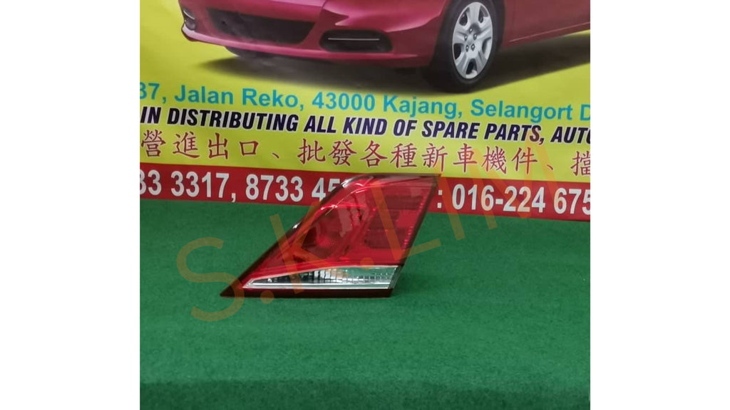 Toyota Camry 2009' ACV40 Tail Lamp Right / Lampu Belakang Kanan - Aftermarket *Bumper UP*