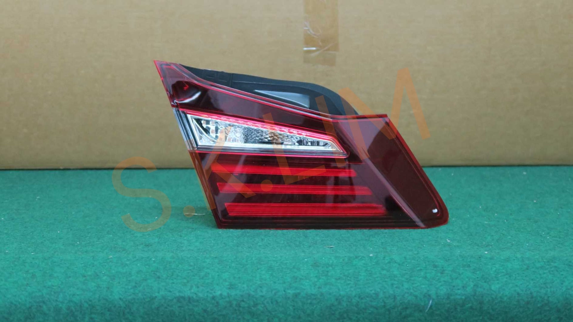 Honda Accord 2016' T2A/T2M Tail Lamp Left / Lampu Belakang Kiri - Aftermarket *3 PIN**BUMPER UP*