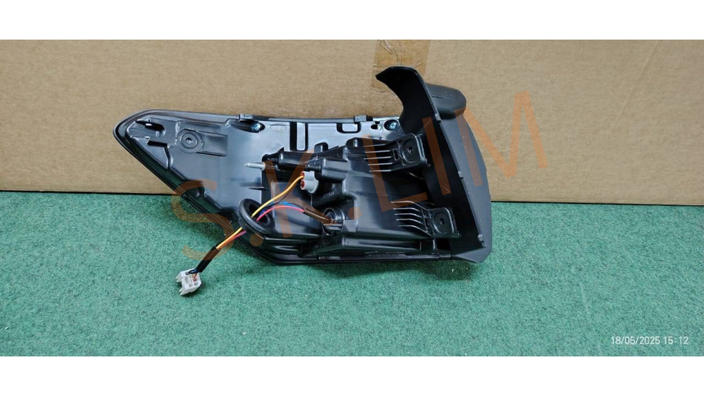 Proton Geely X50 SX11 Tail Lamp Right / Lampu Belakang Kanan - Aftermarket