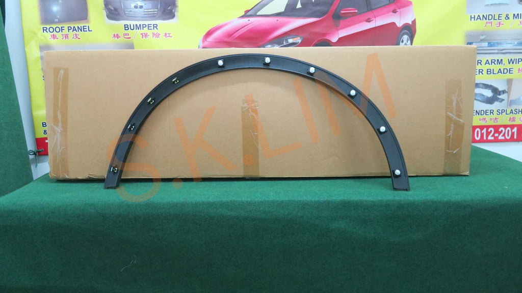 Proton Geely X50 2021' fender garnish moulding,skirt, Front Right / Depan Kanan - Aftermarket