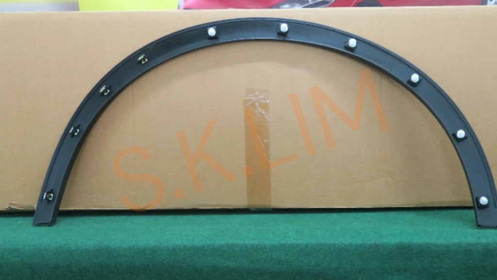 Proton Geely X50 2021' fender garnish moulding,skirt, Front Left / Depan Kiri - Aftermarket