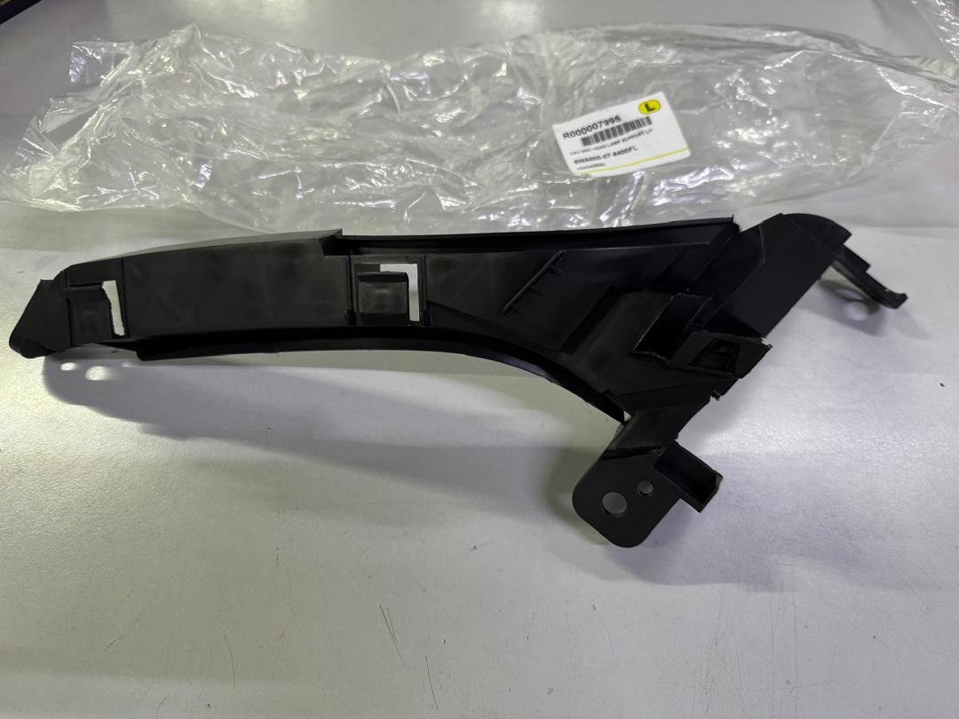 Honda CRV 2007/2008 SWA Head Lamp Lower Side Bracket Front Left - Aftermarket