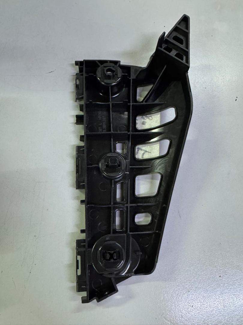 Toyota Vellfire / Alphard 2018 AGH30 Bumper Side Bracket Front Left - Aftermarket