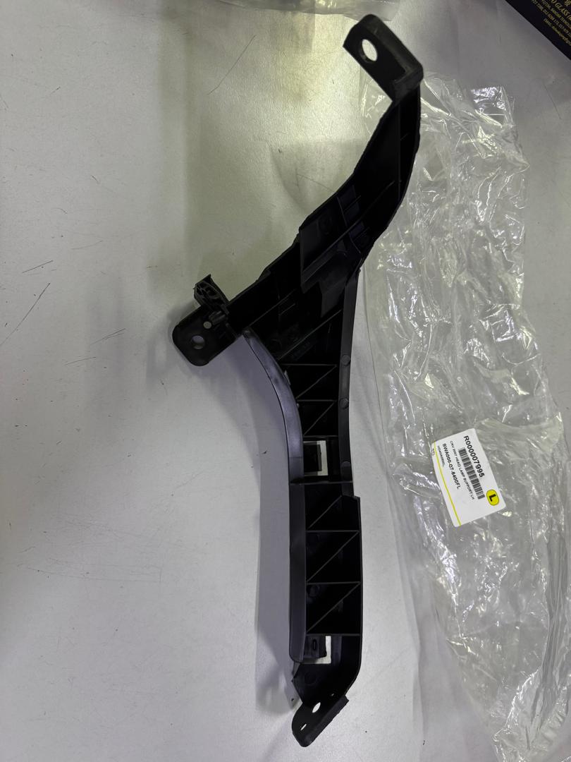 Honda CRV 2007/2008 SWA Head Lamp Lower Side Bracket Front Left - Aftermarket