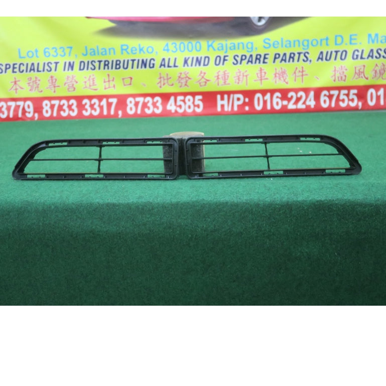 Toyota Hilux Rocco 2.4 GUN125 2021 Bumper Lower Grille SET - Aftermarket